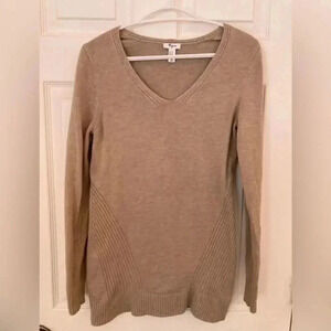 2/$25-  𝅺 Thyme Maternity Knit Sweater​